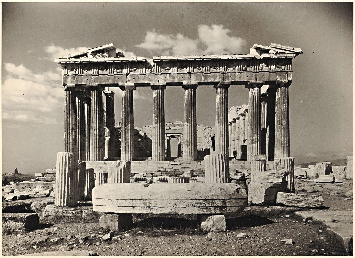 clasicasIEDA's tweet photo. El Partenón. 1930. 
Buenas noches con hermosos monumentos https://t.co/mgfMu70cXb