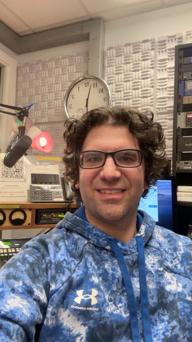 angelooc's tweet photo. Spinning some tunes on @wusbradio tonight until 8pm. You can listen on https://t.co/X5qXCzOvEG. https://t.co/V6nWW3DJuO