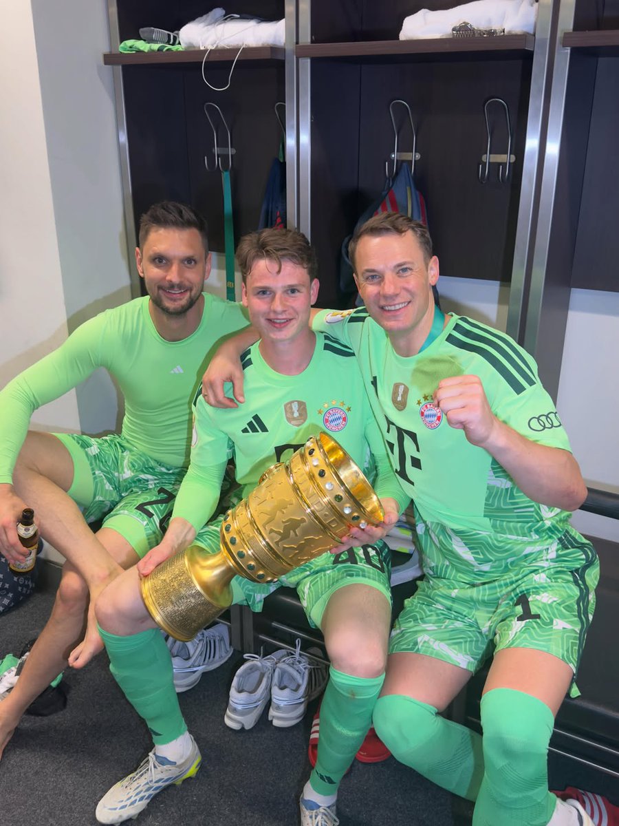 Bayern & Germany tweet media
