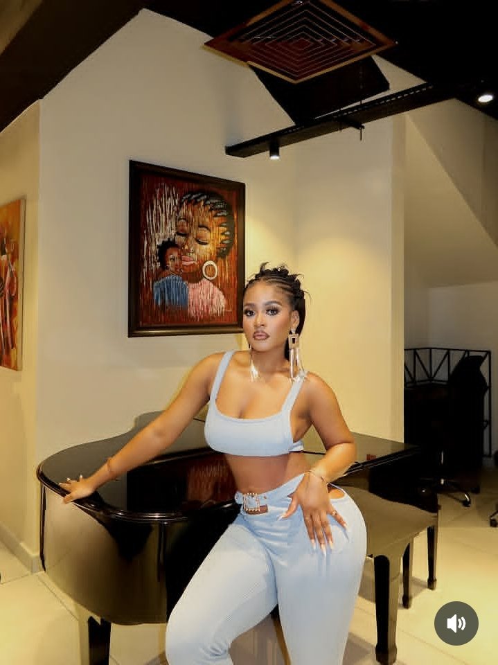 Ceecee tweet media