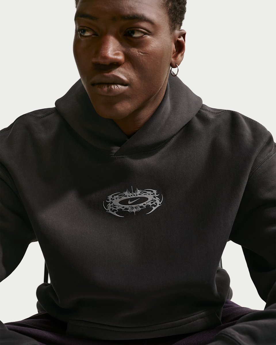 JustFreshKicks's tweet photo. Nike Solo Swoosh Pullover Hoodie on sale for $57.58 w/ code START

https://t.co/WL2vI4762a https://t.co/qPz1Vw5y0n
