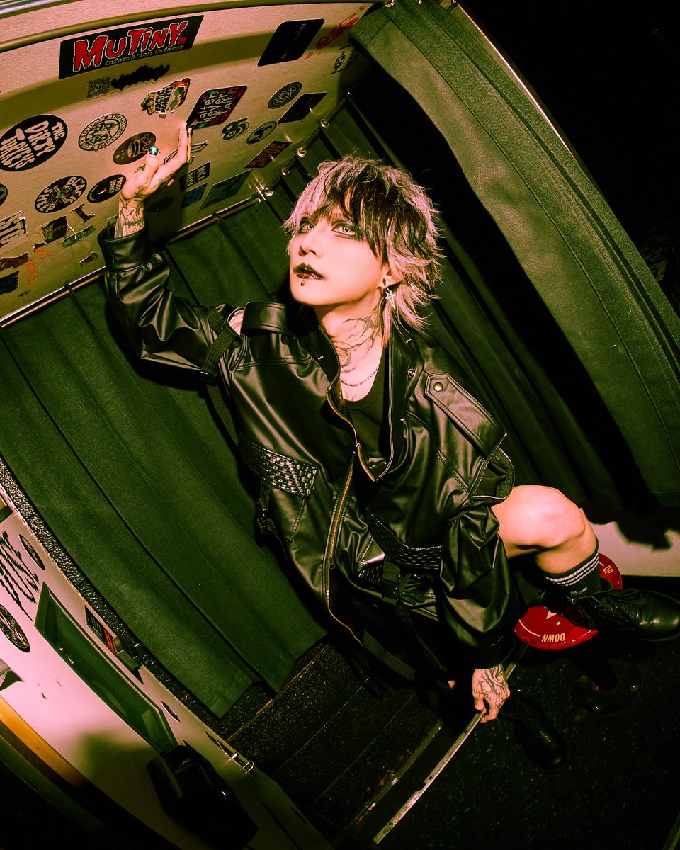 Zyean_JILUKA's tweet photo. Free me. https://t.co/jQFXJup2HV
