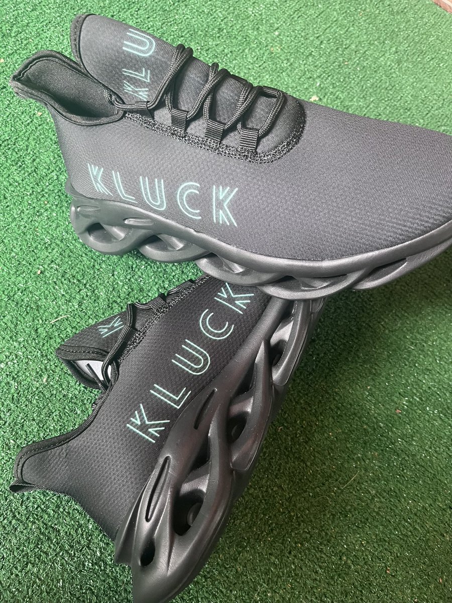 kluckcast's tweet photo. MERCH DROP! Introducing the KLUCK 1 Performance Trainer. Rep your favorite podcast brand at the gym and on the track. Run faster* jump higher** lift more*** and look great while doing it! PayPal $60 (includes shipping) to tkluck@uu.edu and include shipping address and shoe size. https://t.co/GAFPI1x4GP