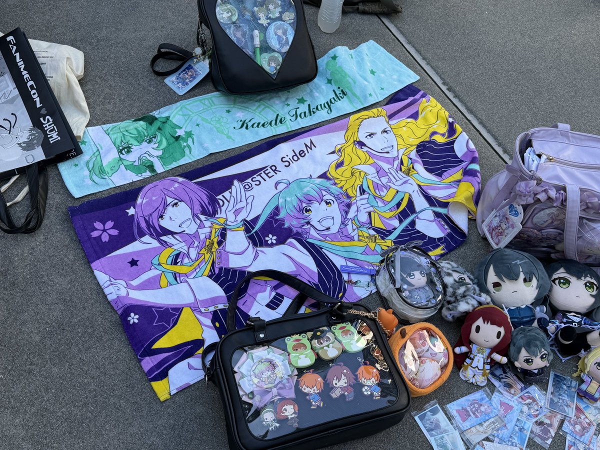 metanyani's tweet photo. Another im@s gathering at fanime https://t.co/UoqZllSCIQ