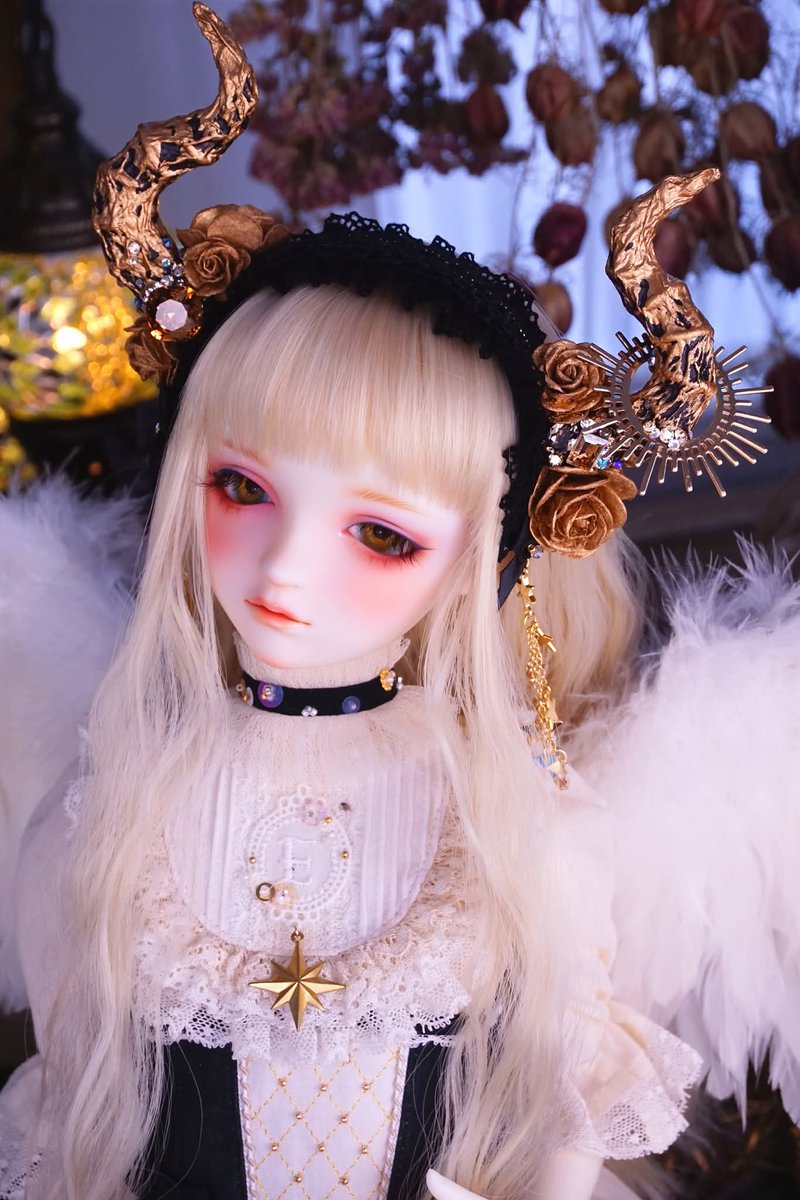 shii9215's tweet photo. 本日のドールショウよろしくお願いします。
徹夜で何とか作れるだけ作りました。
物撮りはできませんでしたが…横長は間に合いませんでした😭
※写真は過去作です。

エトワールの砂糖菓子
【5B-03.04】

#DS78
#ドールショウ https://t.co/BGHbbzrwx2