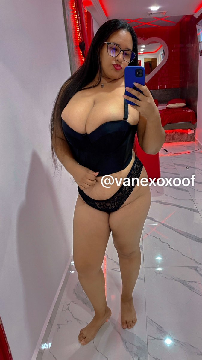 Vanessa Carolina tweet media