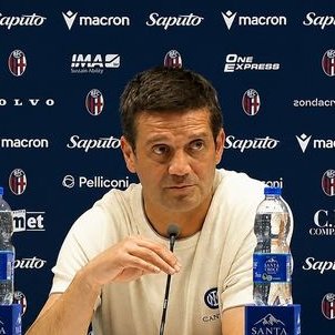 Inter_Xtra's tweet photo. 🎙️ Cristian Chivu on Andy Diouf:

"He has a great future, he deserved a performance like this. He's improved a lot, maybe playing wider is better for his skillset. He can score, he can take players on one-v-one, he's fast and can turn well.

But he's the same as he was months ago, when people were criticizing him. He still has a long way to go, but he has showed that he's #Inter quality." @Inter_TV