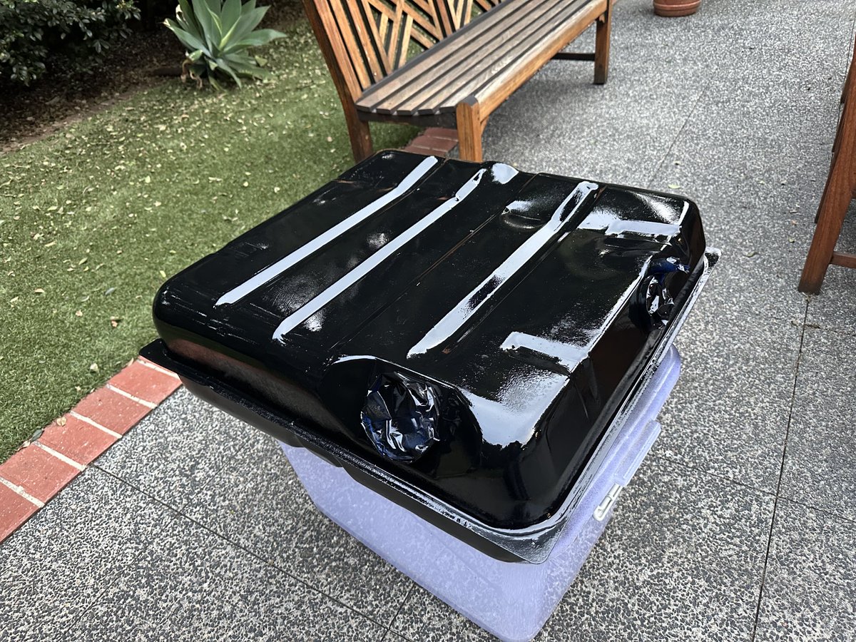 ScullyDamien's tweet photo. More Valiant Ute stuff yesterday.
Rust repairs, fuel tank and radiator back both being overhauled so I slotted the radiator back in with some new hoses and have the tank a fresh coat of black and it’s ready to go back in as well. 
💪🔥🇦🇺
#carstuff #backyardmechanic https://t.co/oKbcbOvAAx