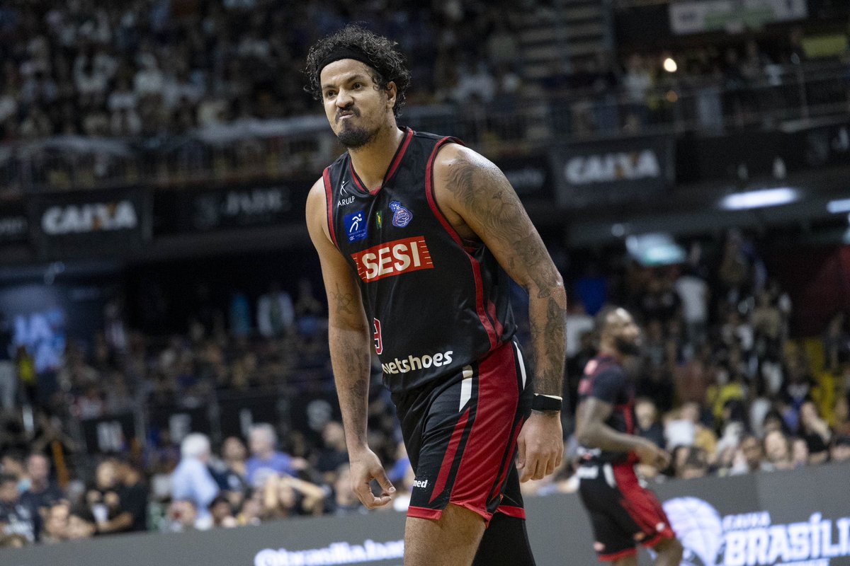 FrancaBasquete's tweet photo. 30 PONTOS NA CONTA DO HOMI!!! 🔥🔥🔥

Pegando fogo no Jogo 3 das Semifinais do NBB

Lucas Dias, O Capitão 🫡 https://t.co/Ixgz5lURZJ