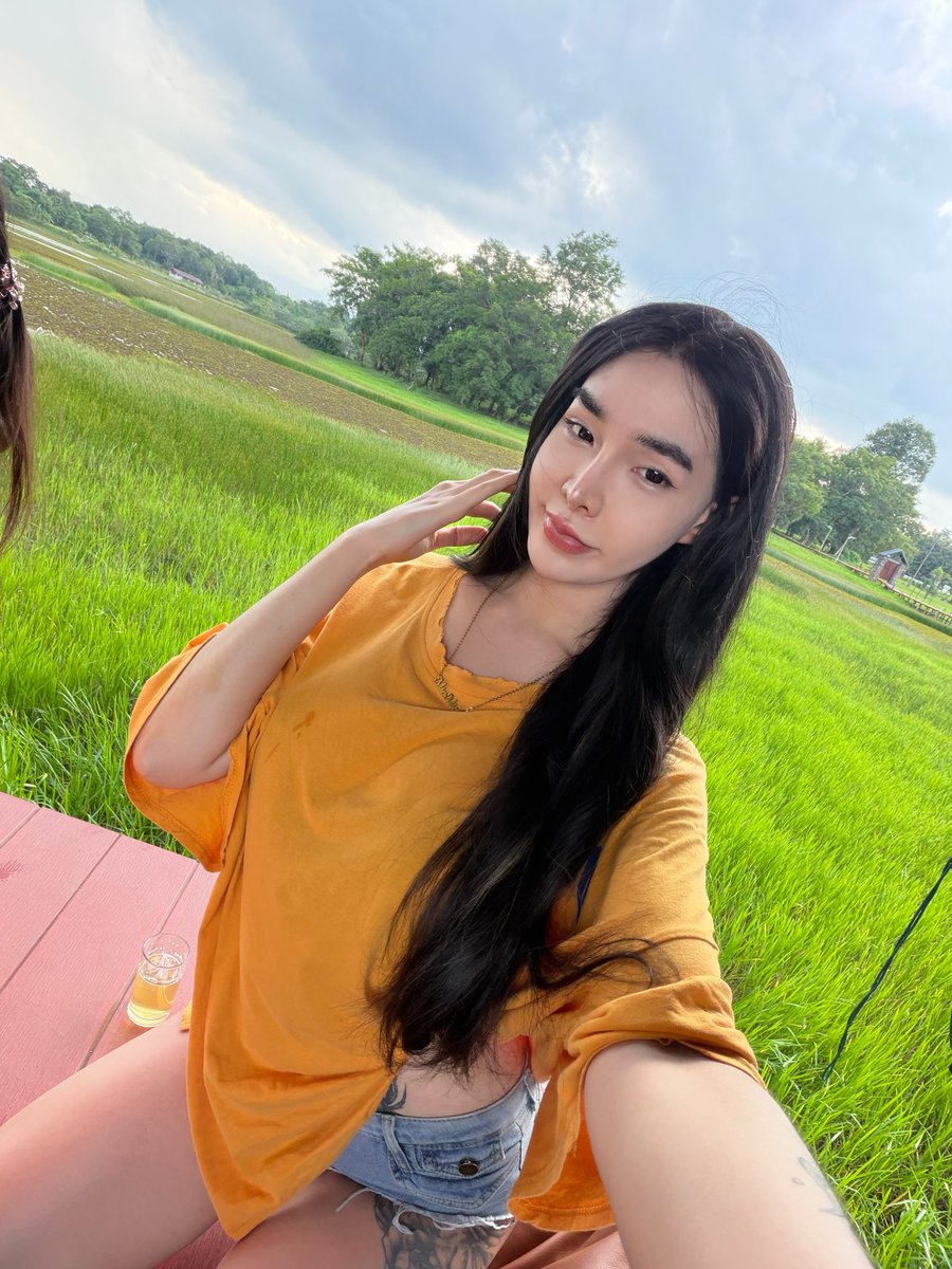 Mia88hunny's tweet photo. ธรรมชาติ 🌿🌳🌵🌴 #สาวบ้านนอก #ສາວລາວ #ສາວປາກຊັນ https://t.co/zk3h6nofWs