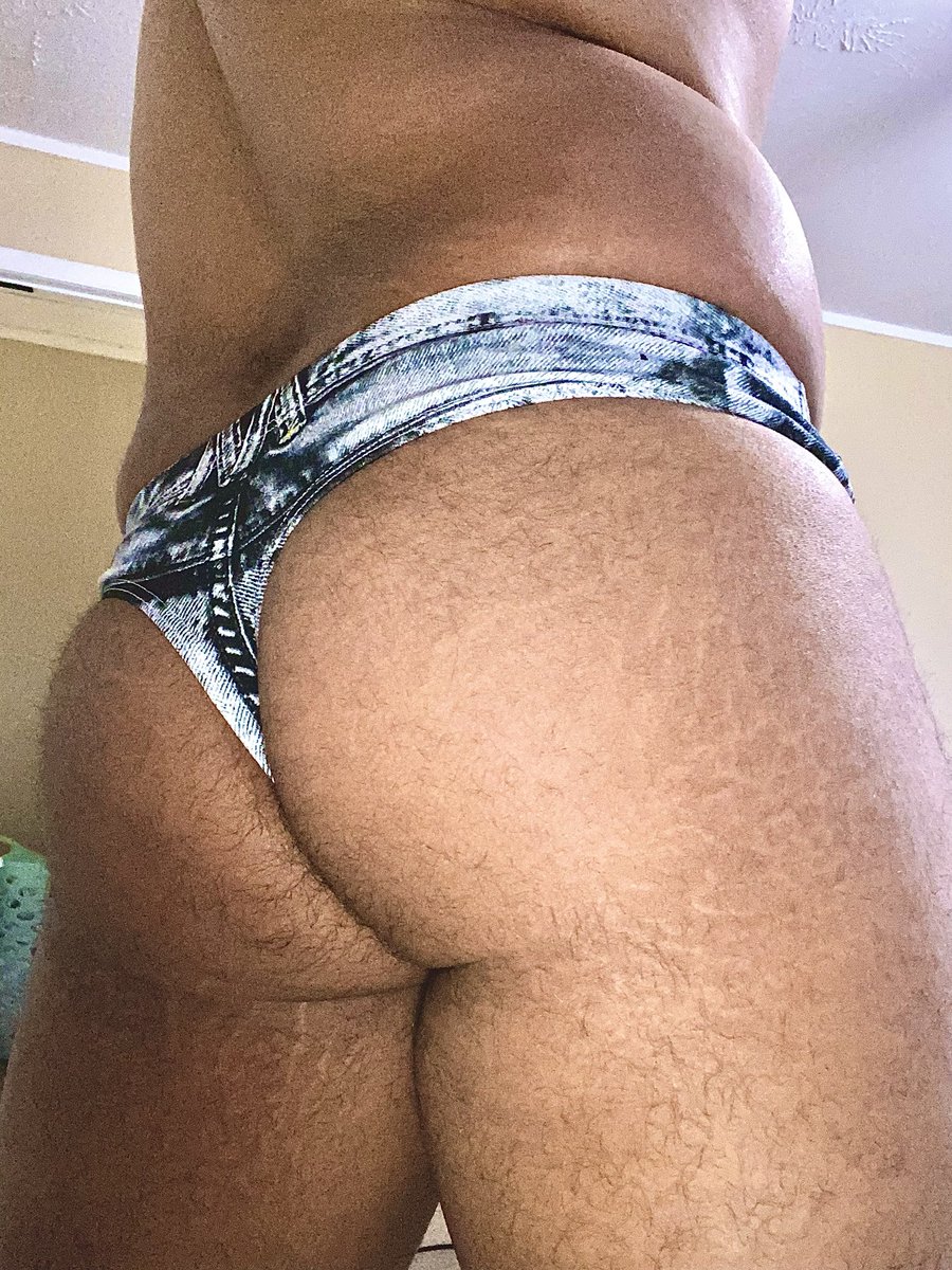 glootypapi's tweet photo. @nocontextgayy I mean I have these so bottom everyday https://t.co/RmXfUfXdZ2