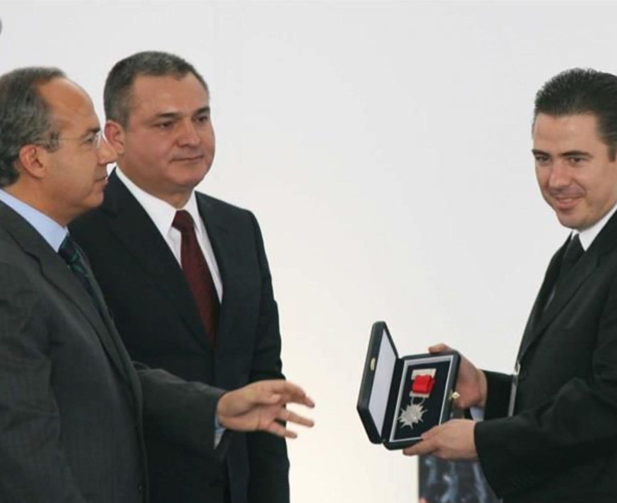 Rafael Navarro tweet media