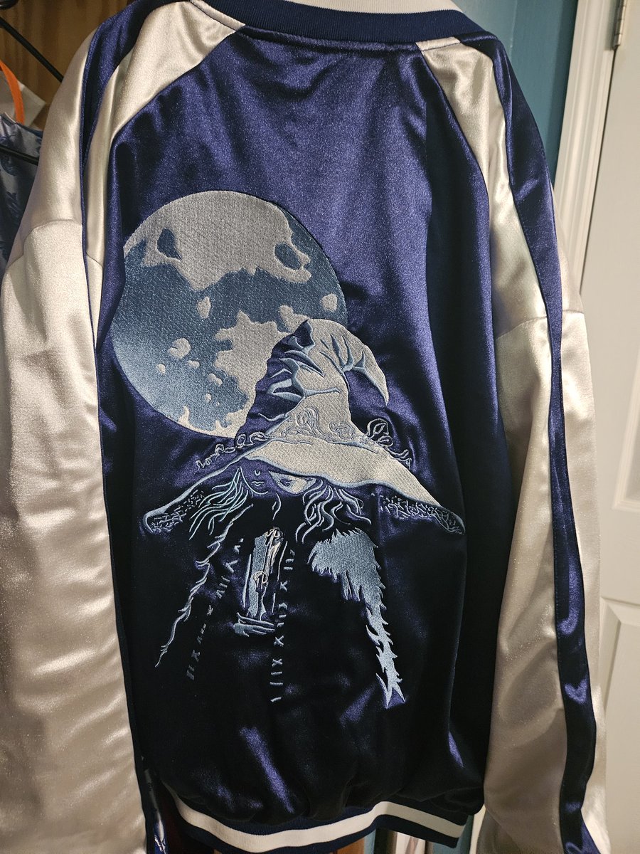 indy_inregards's tweet photo. Am I cool yet guys https://t.co/iw8EqJ9jHd