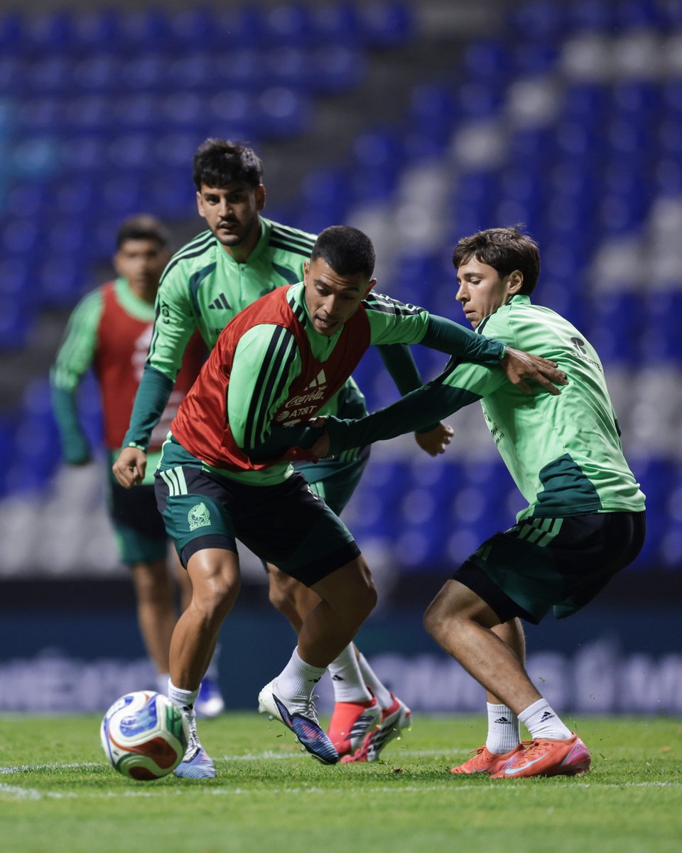 Selección Nacional tweet media