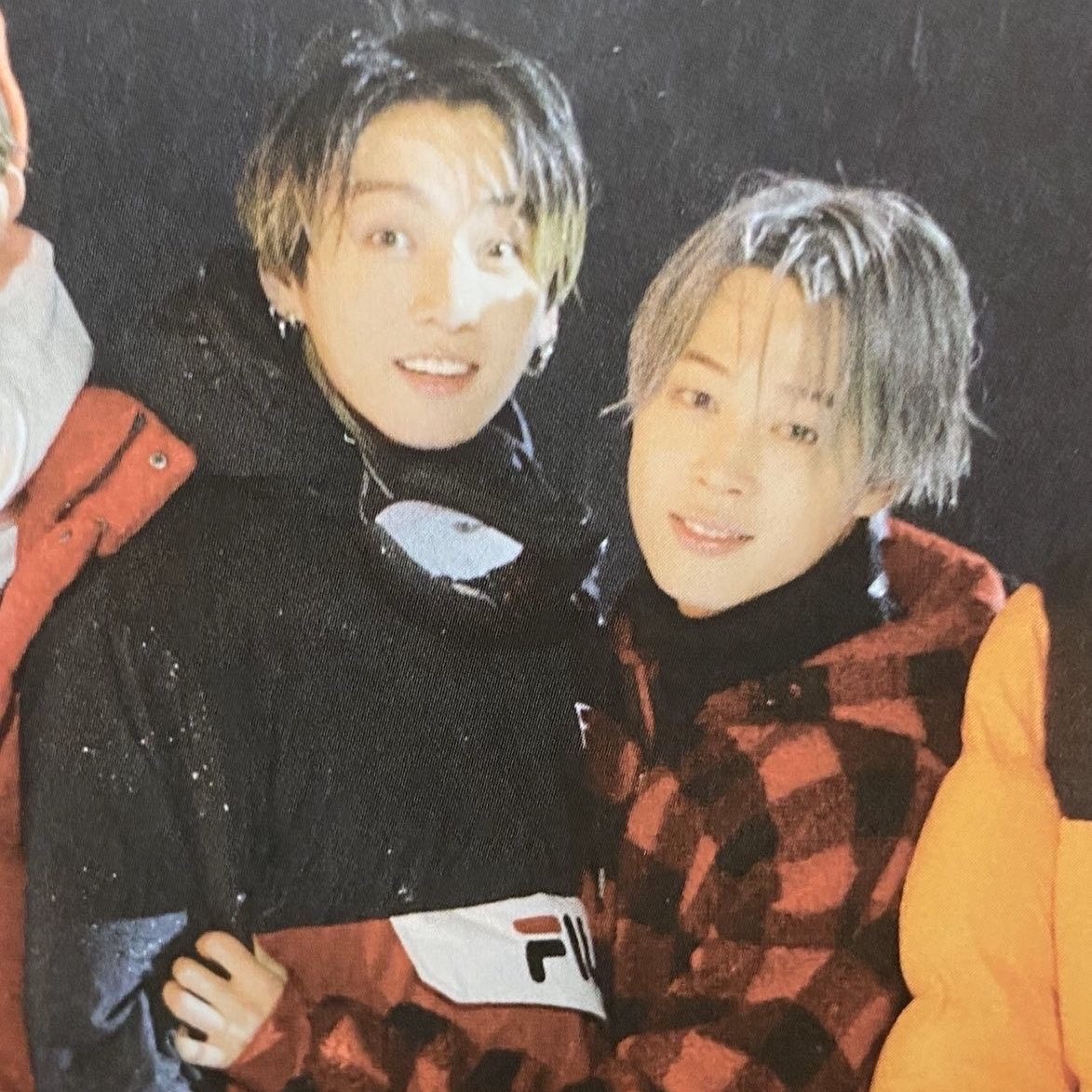 koomiville's tweet photo. i love jikook’s height difference cuz jungkook’s cheeks line up perfectly with jimin’s soft fluffy hair 🥹 https://t.co/f672ZZqHQg