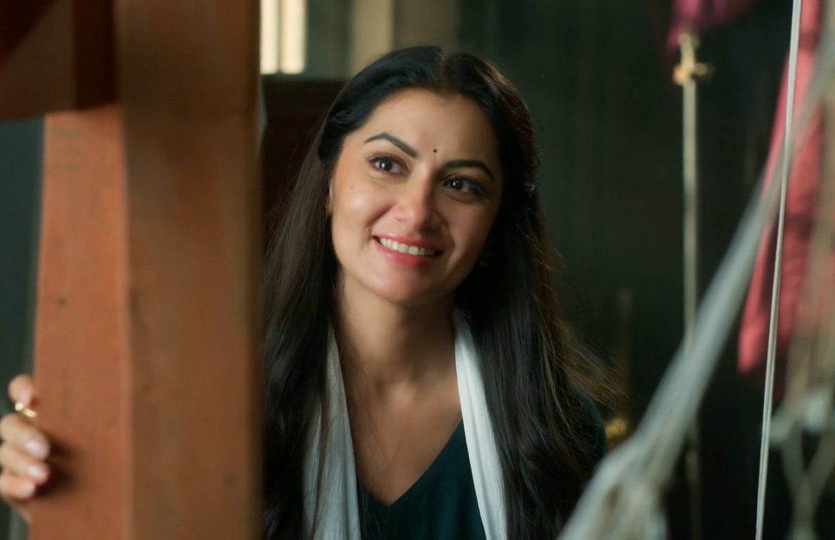 itsritian's tweet photo. The joy &amp; hope in her eyes🥹🤍

#SritiJha #TumDenaSaathMera #TDSM https://t.co/kUtxjVnv54