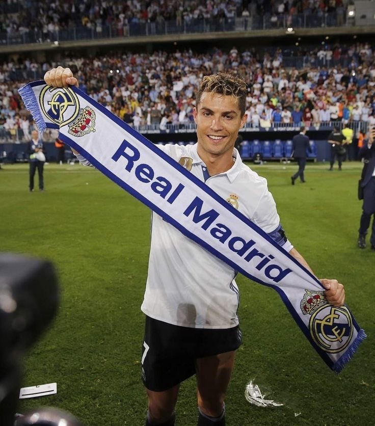 973 || CR7 𓃵 tweet media