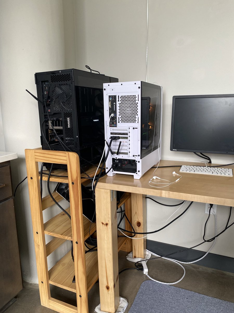 ryanpirl's tweet photo. The new home setup (3x3090s) 😄 https://t.co/F4kHT2eVPz
