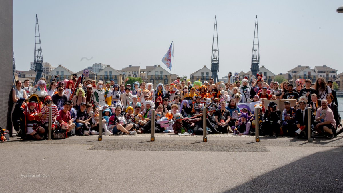 Achirasmthgidk's tweet photo. My last outing with @HololiveUKEC it has been a wonderful 2 years being part of this community but alas my time in the UK have come to and end, thanks to these people I feel a lot less lonely about my hobbies, truly from the bottom of my heart thank you everyone https://t.co/1b04S4artm