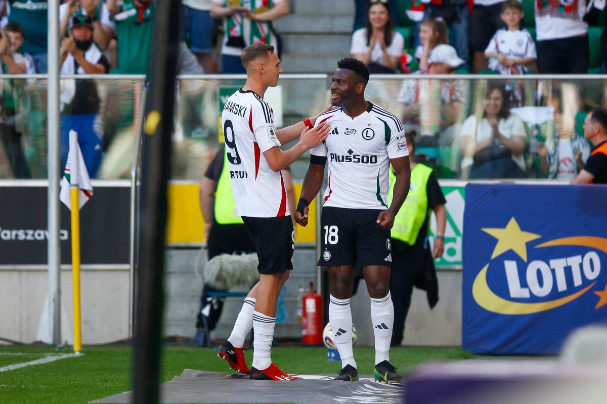 GeoSGrchw's tweet photo. Na @LegionisciCom jest już kilka foto z meczu @LegiaWarszawa  z @MotorLublin.

📸 https://t.co/qSLCfcA2Ph https://t.co/2c7mDUWWZ4