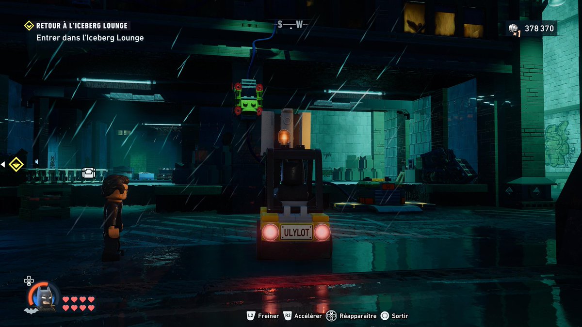 AndyGaming_'s tweet photo. Lego Batman 😯 OK, ouais, je suis bluffée. Franchement, d'avoir pensé à inclure des personnes en fauteuil roulant, je trouve ça génial. Il y a de la diversité parmi les PNJ, c'est un point important à souligner. Il y a tellement de choses à dire. Mon article sur le jeu sera disponible, une fois que j'aurai vu tout ce que le jeu a à m'offrir.