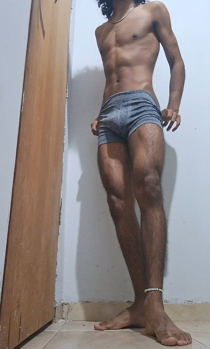 errd666's tweet photo. Corpinho tá crescendo 💪🏾 https://t.co/WNPSMxnQvH