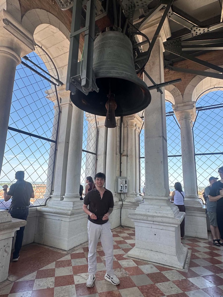 Chinoize_'s tweet photo. Venice Regionals 🇮�� 

Sadly couldn’t ring The Bell 🔕

🟩 P Enel 🎲 (on stream!)
🟥 Bell Luffy 
🟥 Bell Luffy 
🟩 Ace 🎲
🟩 Ace 
🟩 P Enel 🎲
🟩 Ace 
🟩 UY Nami 🎲 @LuigiAmatoTCG 
🟥 UY Nami (deck count, 1 card.. if just swing with Enel I won 🙂‍↕️) 
🟩 Ace 

S/O to @GTS0806 for explaining me the deck at short notice! 

I was a bit scared because I didn’t play for the past months due to the cups. But after today I felt hungry for more!