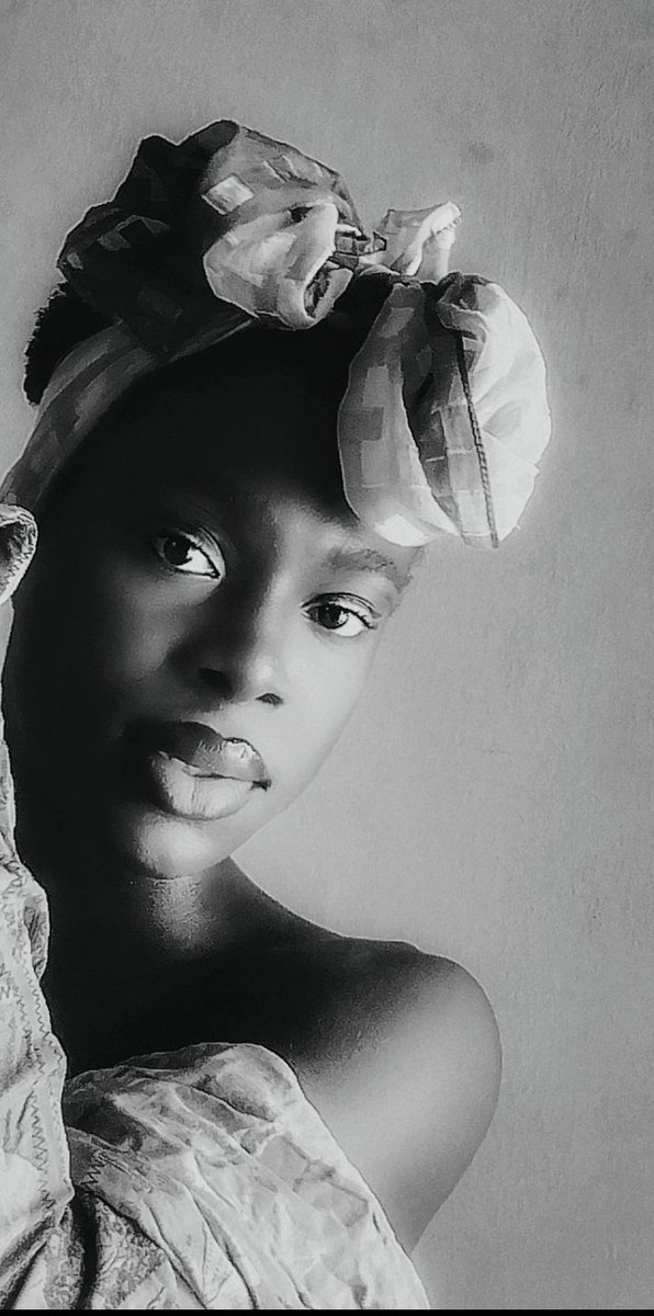 AzariahHalo's tweet photo. Definitely in my hot era 😭❤️✨ 

....
#Starrgirl is coming 💜🌟 
August 14th y'all 🫂 https://t.co/ka9bm4aE2b