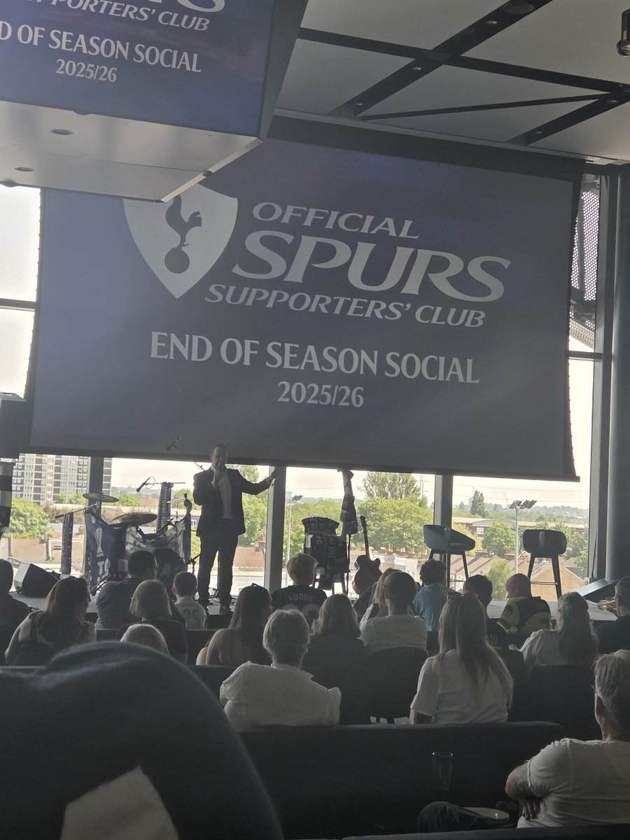 SpursDorset2008's tweet photo. Thank you @SpursOfficial for a great aftat the Official Supporters Club bash at the stadium.

Many of us went to the @BricklayersN17 afterwards to carry on the festivities.

So many lovely people🥳👍 https://t.co/lgduWNaNgS