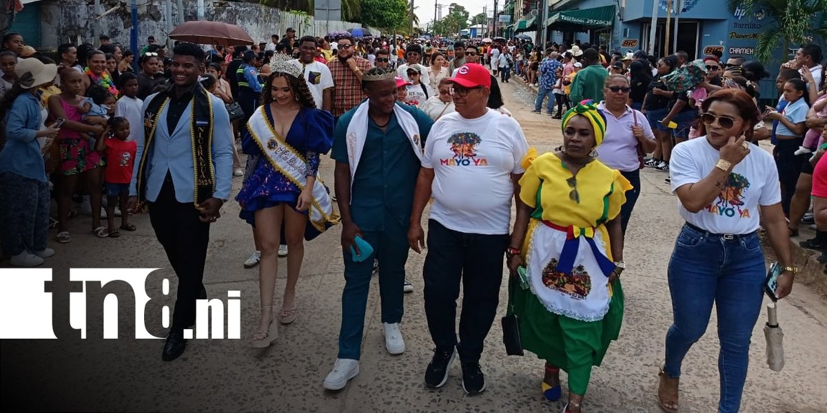 canaltn8's tweet photo. #Ahora| Bluefields desbordado en la celebración del Palo de Mayo. 16 comparsas bailan al ritmo del May Pole.
#Bluefields https://t.co/1JURKbXkQg