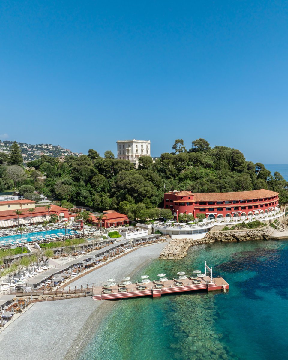 MonteCarloSBM's tweet photo. Bathed in daylight, between Monte-Carlo Beach and Villa La Vigie, the Principality feels effortlessly chic and glamorous. https://t.co/OK6RAcWOFZ
