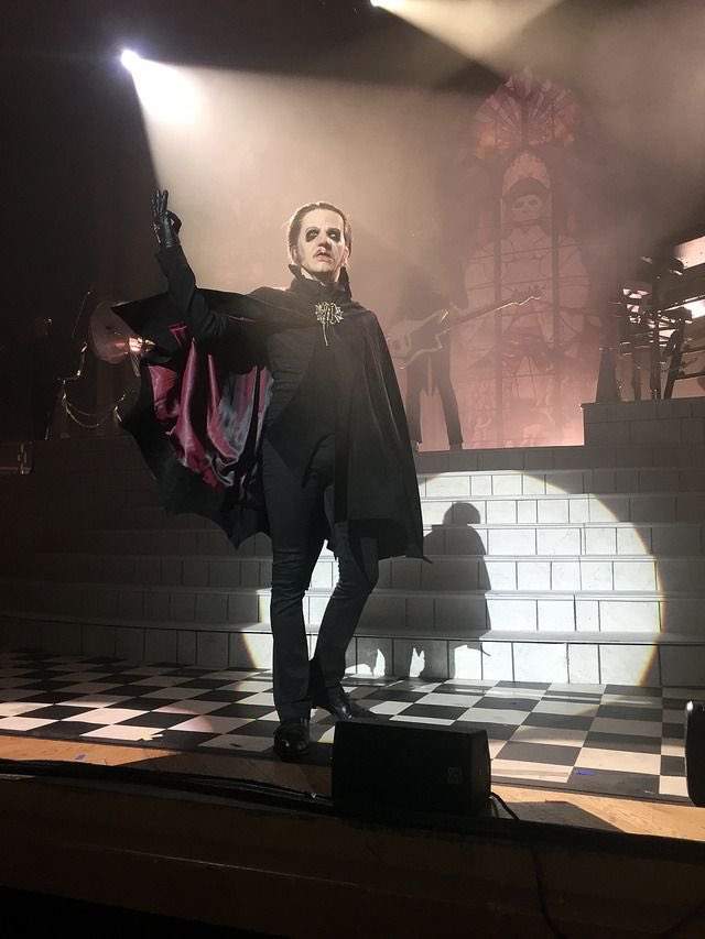 satanized_sam's tweet photo. iconic https://t.co/1VyHuAD5xQ
