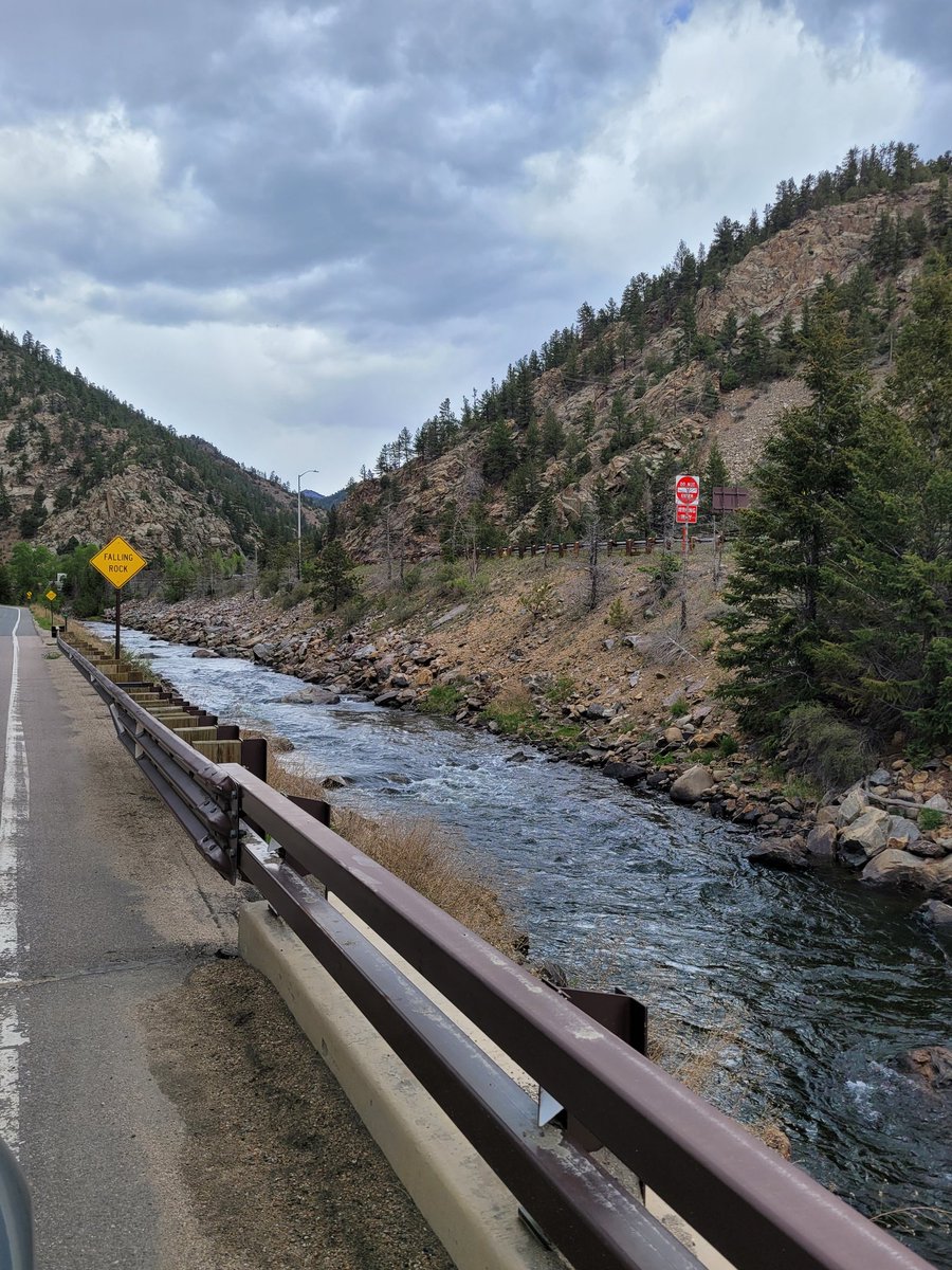 olu77's tweet photo. Idaho Springs is absolutely stunning! Colorado is the most beautiful place to see so much #GodArt at every turn. So grateful to experience the beauty in person. https://t.co/22jywwPJ9A