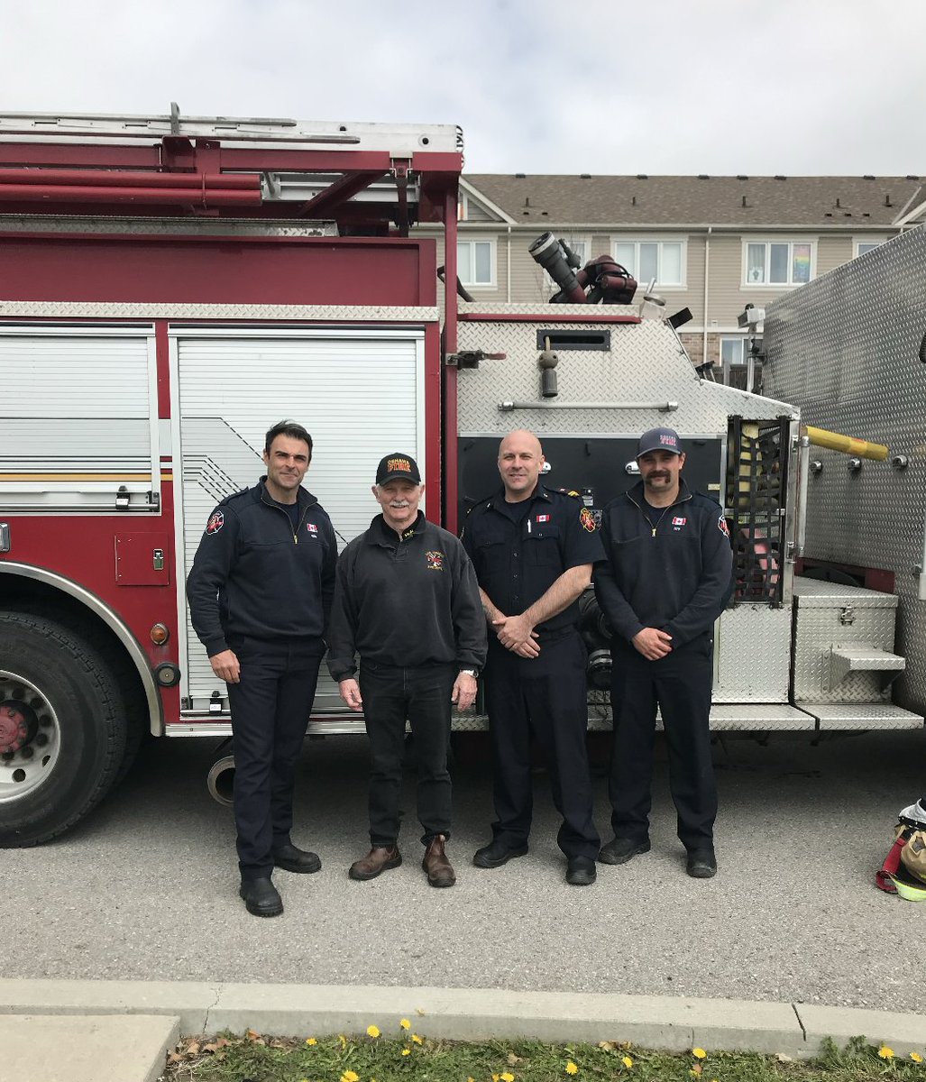 JimLeeWard2's tweet photo. I attended Fire Hall #6 during Emergency Preparedness Week and had the opportunity to thank our firefighters for all they do for the citizens of Oshawa.
Their dedication, courage, and commitment to keeping our community safe are truly appreciated. https://t.co/HEdYhpxBzl
