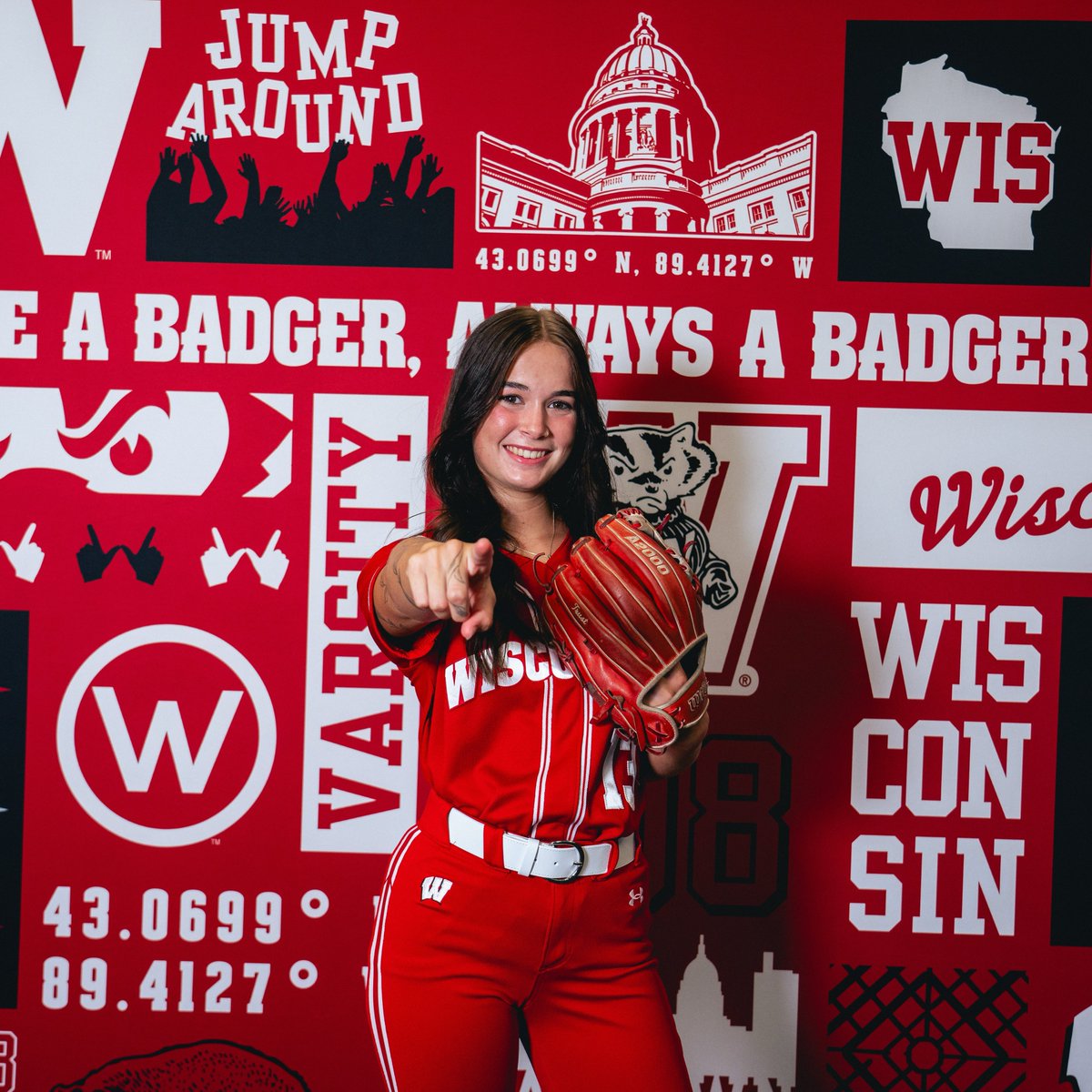 Wisconsin Softball tweet media