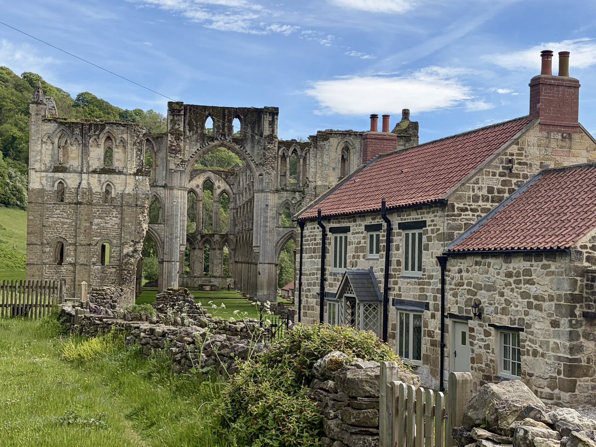 TeamWalking's tweet photo. North York Moors Walking Weekend, based at Hawnby. 

A beautiful late spring day walking through deep wooded valleys to Rievaulx Abbey. A day of woodland and flowers, ancient churches and monastic remains, wonderful people and pubs. 

For more adventures 
https://t.co/bGTvOxt9di https://t.co/kz9yDhCypd