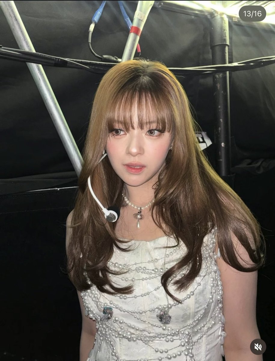 thinkinabtyoojy's tweet photo. Jeongstagram 4/4 https://t.co/ezLonVF3If