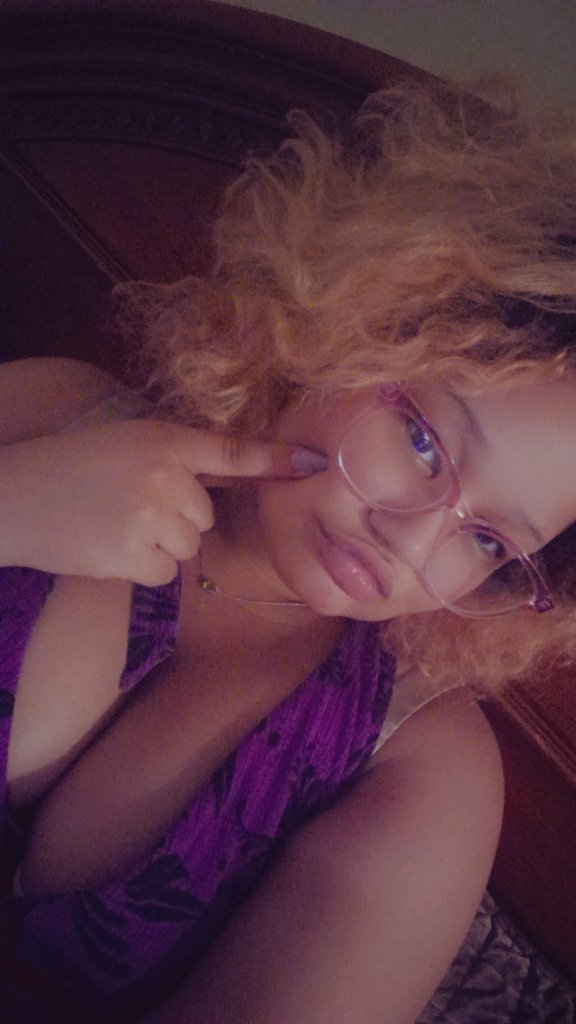VictoriaLuvMe's tweet photo. Let me ruin your life and your bank😘 https://t.co/mSlXcByl07