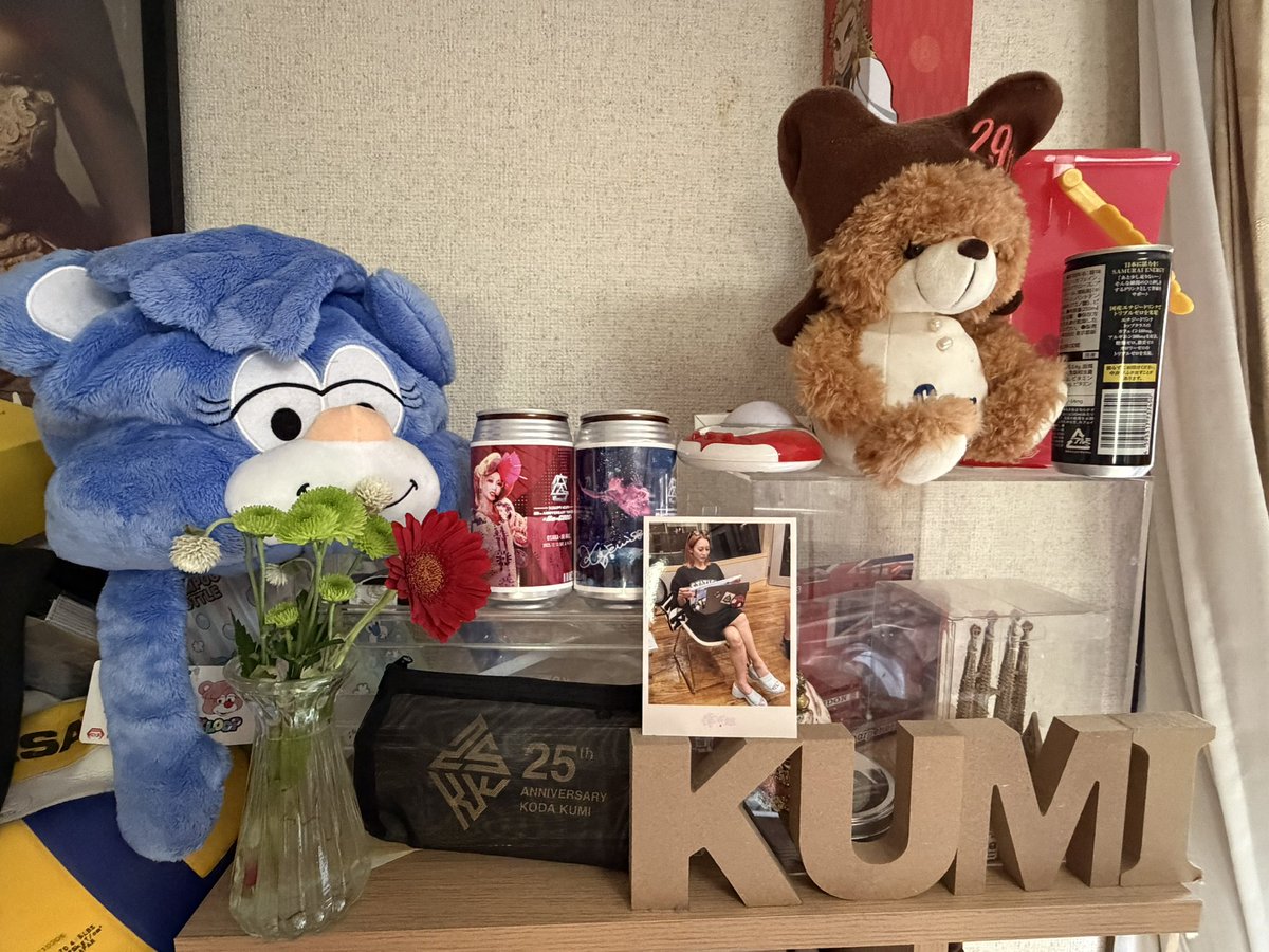 kumi_629's tweet photo. 倖田來未セレクトフラワーギフト🌸ハナメクさん💝ありがとう😊
サイン✍️淡路島のようちゃん
購入番号：1829ee
購入商品：KODA KUMI flower gift for KODAGUMI
@KODAKUMINET 
#KKFG
#ハナメク
#淡路島のようちゃん
#淡路島のようちゃんバースデー月
#倖田來未
#hanameku
#倖田來未フラワーギフト https://t.co/uKkLKcEVmk