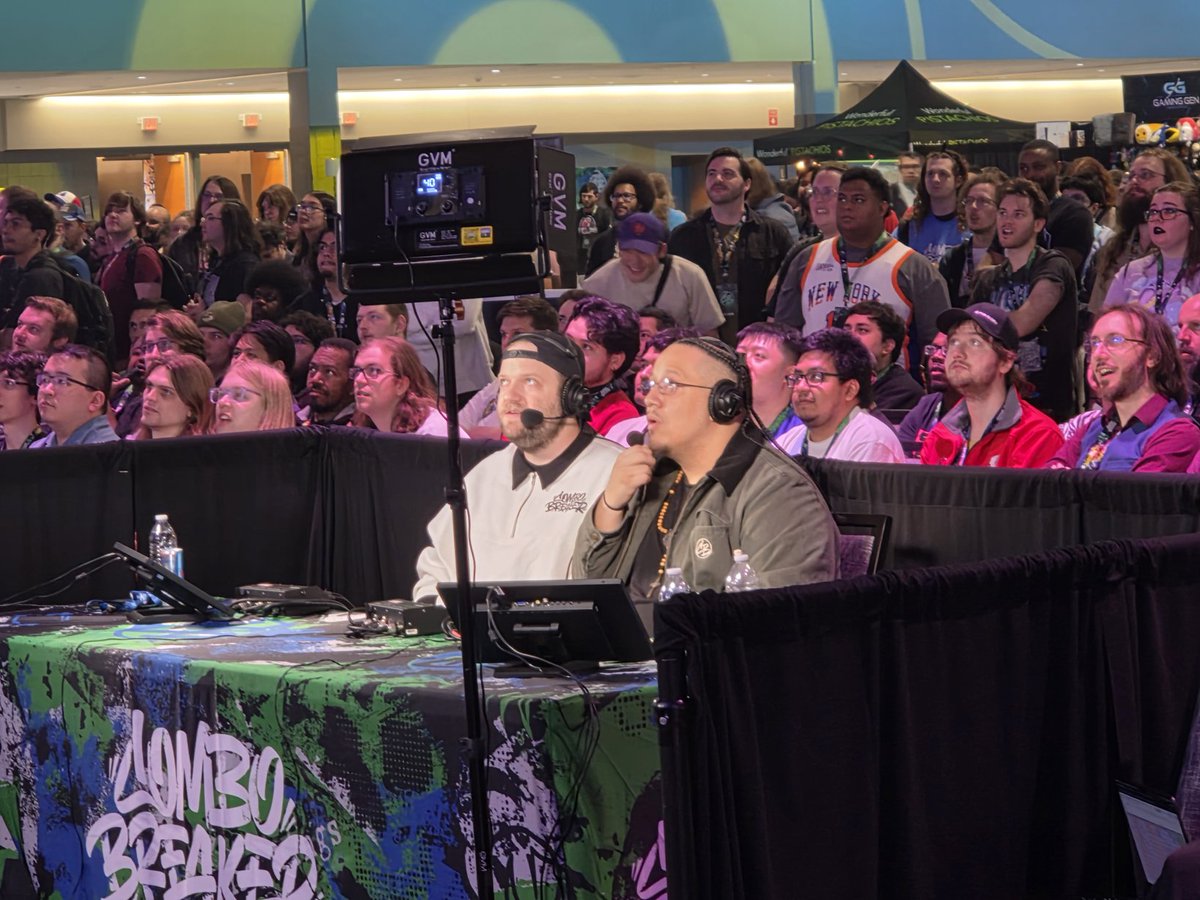 Extrumentals's tweet photo. @COMBOBREAKER top 8 action on @TampaNeverSleep with @IFCYipeS and @ProXYTCG https://t.co/RMQHMW5CZe