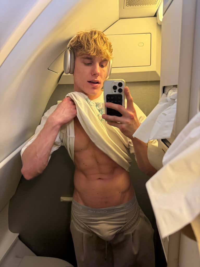 jackbaits32's tweet photo. Dm for Files And Bait in affordable price 🥵
Bait request available 🍆🥵
Telegram:https://t.co/1Qaz3Mo3SK

#horny #cuteboys #collegeteen #baitedkids #pizz #viral #gay https://t.co/uom17pnKzQ