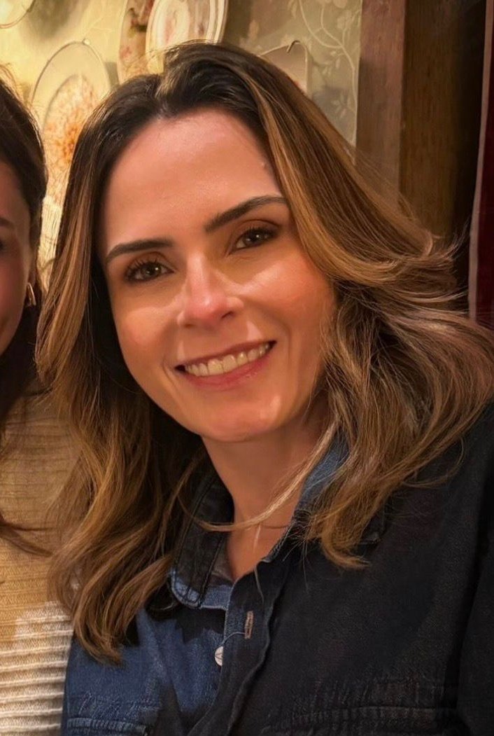 Maydaladygaga's tweet photo. essa mulher foi desenhada pqp https://t.co/uBfi19zVJh