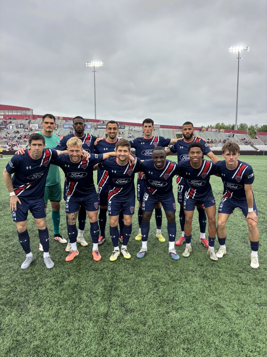 IndyEleven's tweet photo. LET’S GO BOYS IN BLUE 👏👏👏 https://t.co/wV4qkGxQ6Z