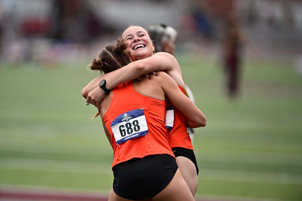 WartburgKnights's tweet photo. 𝗧𝘆𝘆𝗻𝗶𝘀𝗺𝗮𝗮, 𝗔𝗵𝗲𝗿𝗻 𝗟𝗲𝗮𝗱 𝗪𝗮𝗿𝘁𝗯𝘂𝗿𝗴’𝘀 𝗙𝗶𝗻𝗮𝗹-𝗗𝗮𝘆 𝗦𝘂𝗿𝗴𝗲 𝗮𝘁 𝗡𝗖𝗔𝗔 𝗖𝗵𝗮𝗺𝗽𝗶𝗼𝗻𝘀𝗵𝗶𝗽𝘀🏆

The Wartburg College outdoor track and field teams capped off an impressive showing at the 2026 NCAA Division III Outdoor Track & Field Championships with All-American performances in seven events on Saturday, led by a national runner-up finish and school record from JoJo Tyynismaa in the women's 400-meter hurdles.

Tyynismaa delivered one of the top performances in program history, earning National Runner-Up honors with a school-record time of 59.26 in the 400-meter hurdles. Her mark eclipsed the previous record held since 2014 and secured her third All-American accolade of the dayv. Tyynismaa finished the national meet with All-American honors in all four of her qualifying events.

Freshman Nathan Ahern also etched his name into the Wartburg record book, breaking his own school record in the men's 800-meter run with a sixth-place finish of 1:49.96. The performance earned Ahern First-Team All-American recognition in his inaugural outdoor season and marked the program's first All-American finish in the event since 2018.

The Wartburg men concluded the national meet seventh in the team standings with 21 points, while the women placed 17th overall with 16.5 points. In total, the Knights amassed 26 All-American performances across the three-day championship event.

🔗: https://t.co/edmDlH7ing

#GoKnights x @WTF_knights