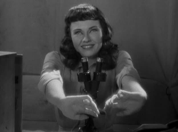 LostFoundVideo's tweet photo. @SarahSquirm Reminds me of Virginia Christine in The Mummy's Curse. https://t.co/8LkDwfvALA