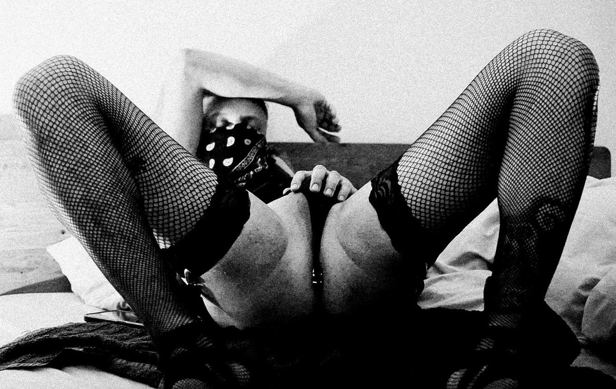 BiGuynextdoor's tweet photo. How do you like the pov? 

#meninlingerie #naughty #fishnet #fishnetguy #guysinstockings #biguy #guysinheels #menslingerie #guysinnylon #guysinlingerie #meninlingerie #heels #horny #dw #guysinstockings #stockings #fishnetguys https://t.co/Fq8OywdTtJ