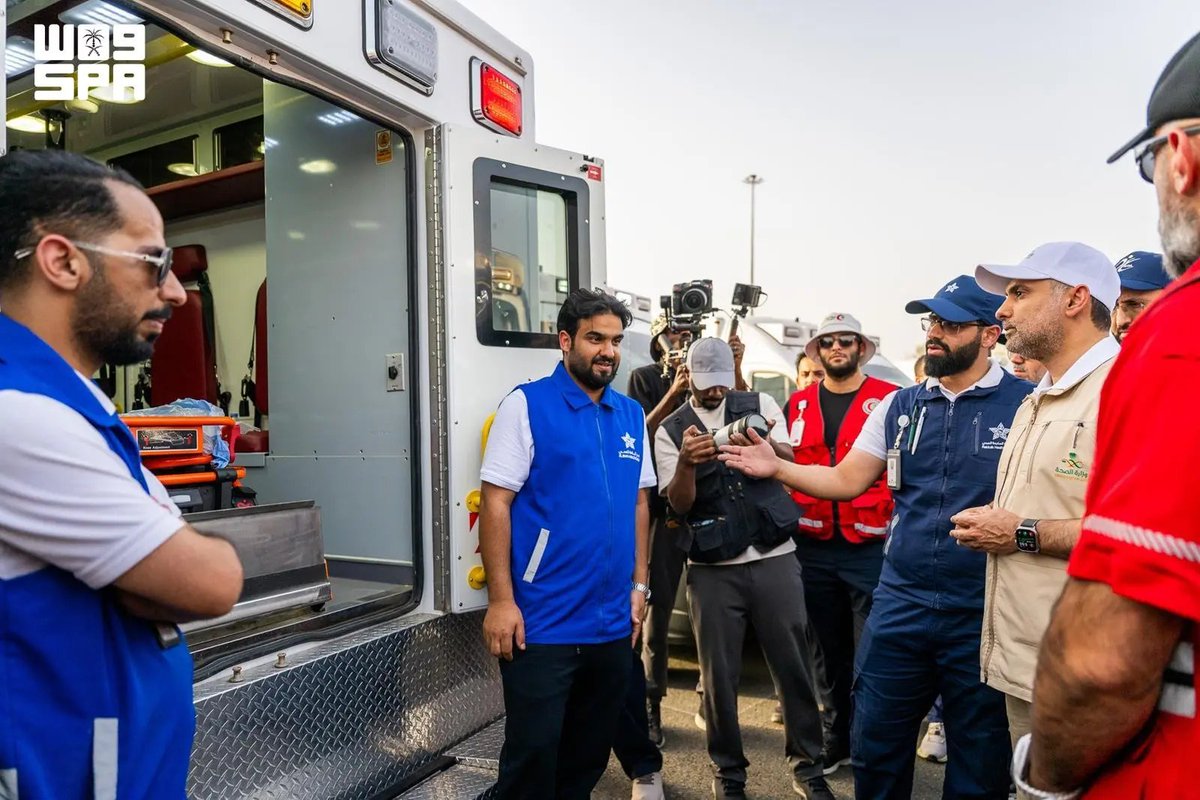 SPAregions's tweet photo. وزير الصحة يشهد استعراض آليات وتقنيات المنظومة الصحية خلال موسم حج 1447هـ.
https://t.co/Px3iyBRjX1
#حياكم_الله | #واس_حج47 https://t.co/DSiT0qte34