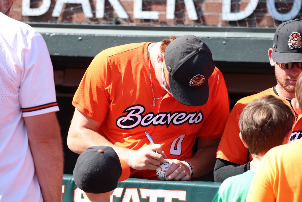 Oregon State Baseball tweet media