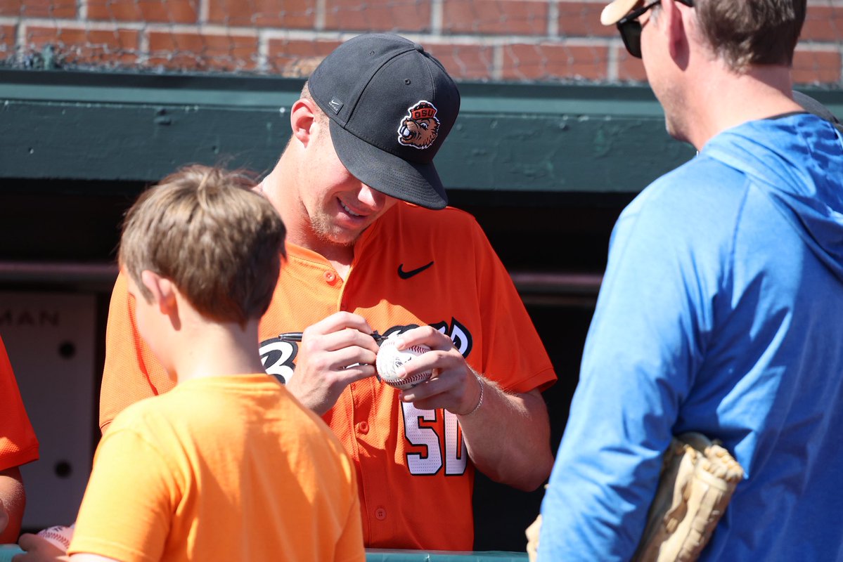 Oregon State Baseball tweet media
