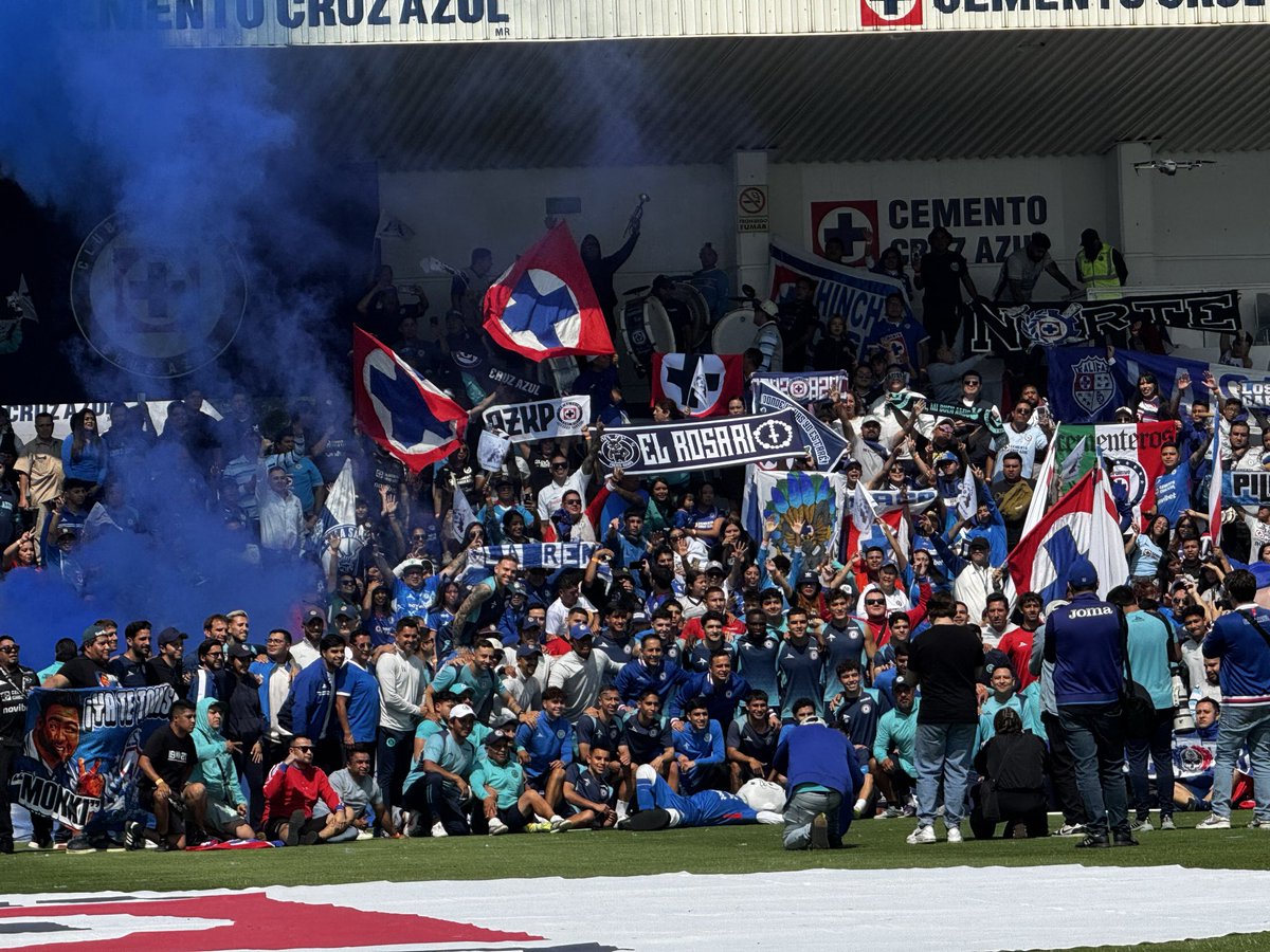 Hablemos del Azul tweet media